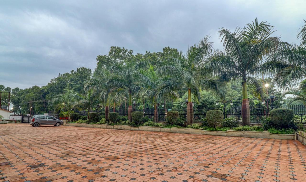 فندق Treebo Premium Pearl Avenue, Ring Road دهرادون المظهر الخارجي الصورة